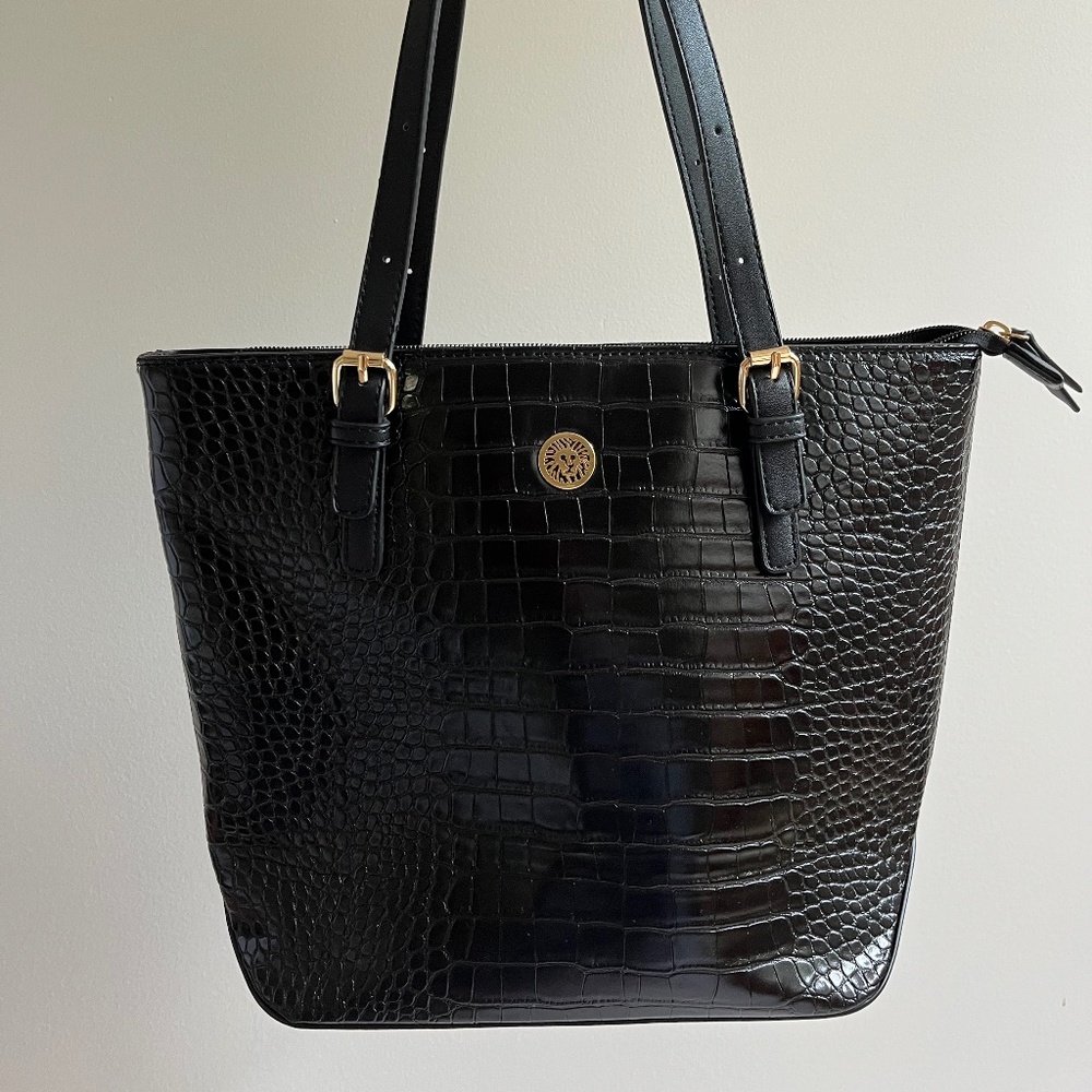 Anne Klein black bag